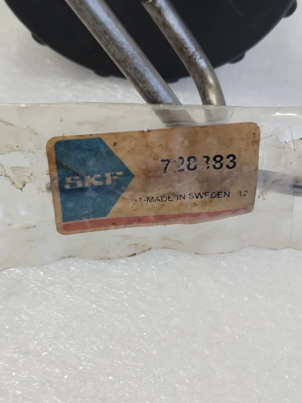 s-l960 (3) SKF 226400 Oil Injector Kit tool label