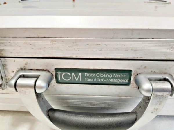 s-l1600 (1) TGM 5 DOOR CLOSING METER